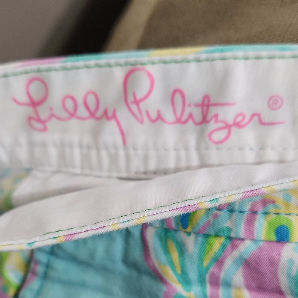 Lilly Pulitzer High Waist Blue and Pink Scalloped Shorts - Picture 3 of 4
